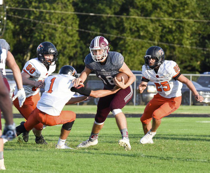 Maroons maul Fairview through air in opener